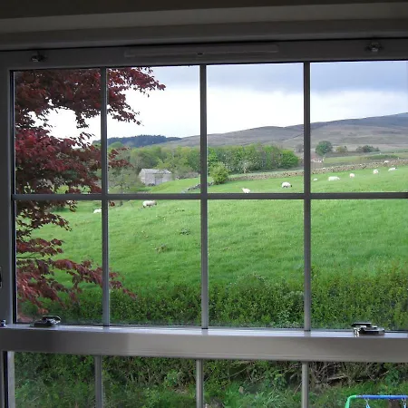 Ghyll Beck House 3* Leck